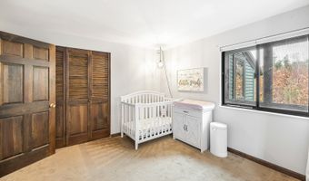 57 Center Rd, Canterbury, NH 03224