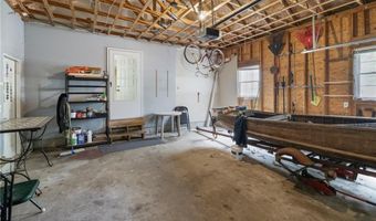 16 Karen Dr, Hopkinton, RI 02832