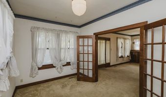 1147 State St, Augusta, KS 67010