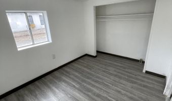 215 N MESA VERDE Ave, Aztec, NM 87410