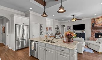 216 Roanoke Cir, Benton, LA 71006