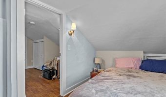 12 Callender Ave 2, Newport, RI 02840