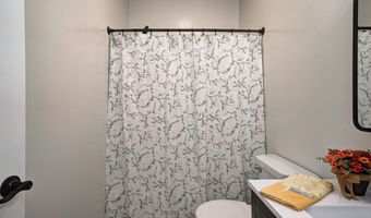 105 Sunburst Cir, Alexandria, IN 46001