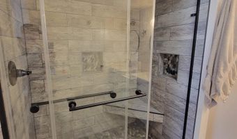 207 Silver St, Bennington, VT 05201