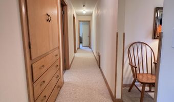 410 1st St NW, Aitkin, MN 56431