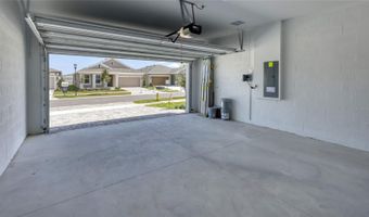 6307 ROADSTEAD Ct, Apollo Beach, FL 33572