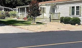 8975 Lawrence Welk 52, Escondido, CA 92026