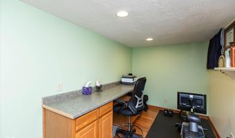 8210 Burn Ct, Indianapolis, IN 46217