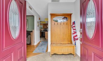 7 Glenwood Dr, Bayville, NJ 08721