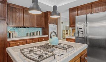 620 Lacrosse Pl, Escondido, CA 92025