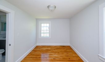 895 Hancock St, Abington, MA 02351
