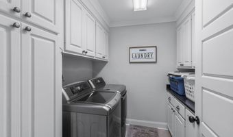 200 Evelyn Ln, Brandon, MS 39042