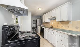 1635 Merry Oaks Rd C, Charlotte, NC 28205