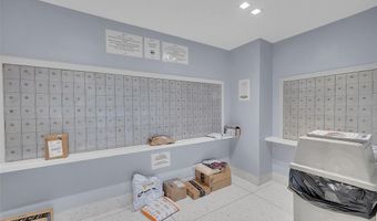 20335 W Country Club Dr 2210, Aventura, FL 33180