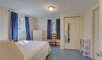 47 Wake Robin Trl, Narragansett, RI 02874