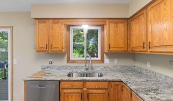 14566 Kerry St NW, Andover, MN 55304