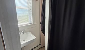 52-54 Clinton Ave, Bridgeport, CT 06605