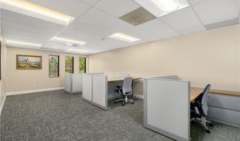 6 Blackstone Valley Pl 205, Lincoln, RI 02865