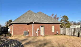 2201 L St, Barling, AR 72923