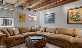 28 SWAN St, Lambertville, NJ 08530