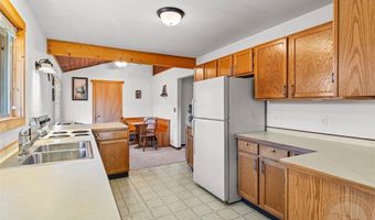 114 N Montana Ave, Absarokee, MT 59001
