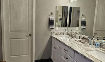 490 Miners Gulch Dr, Clarkdale, AZ 86324