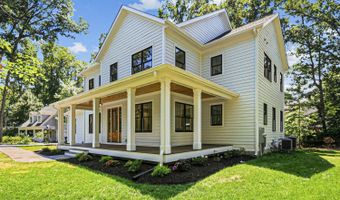 7926 BOLLING Dr, Alexandria, VA 22308