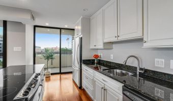400 MADISON St #704, Alexandria, VA 22314