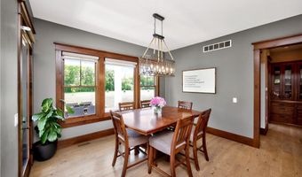 24913 Covenant Ln, Adel, IA 50003