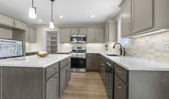 511 Caribou Xing, Auburn, IN 46706