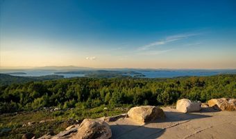 Lindsay Road, Alton, NH 03810