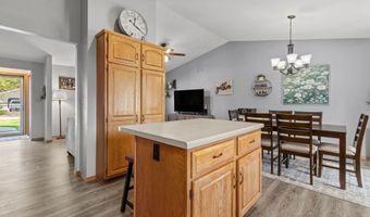 3628 S KERNAN Ave, Appleton, WI 54915