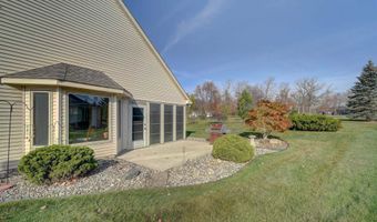 1908 Bent Tree Ct, Auburn, IN 46706