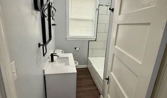202 Panola Ave, Batesville, MS 38606