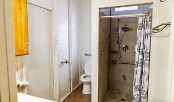 1208 N School St, Honolulu, HI 96817