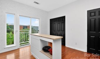 3909 Picasso Ct, Charlotte, NC 28205