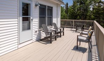 379 Bay View Dr, Bar Harbor, ME 04609