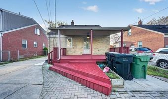 9006 Quandt Ave, Allen Park, MI 48101