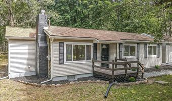 13 Poplar Dr, Albrightsville, PA 18210