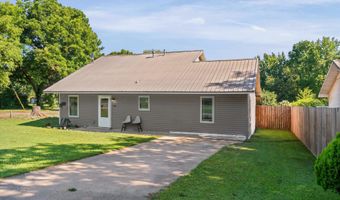 201 Hendrix St, Bald Knob, AR 72010