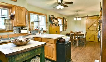 3192 New Milford Rd, Atwater, OH 44201