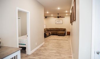 2100 Longview Dr, Arnold, MO 63010
