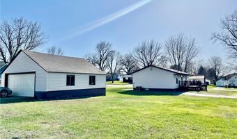 301 E 1st St, Adrian, MN 56110