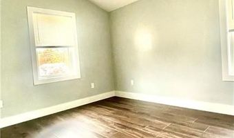 216 Maple Ave, Barrington, RI 02806