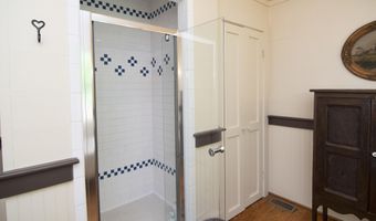 90 Taylor Ln, Alderson, WV 24910