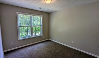 2565 Rainmaker Dr, Decatur, GA 30034