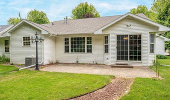 1424 E KEYSTONE Ln, Appleton, WI 54913