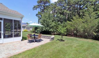 64 Heritage Point Blvd, Barnegat, NJ 08005