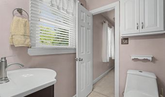 500 Pinewood Dr, Apex, NC 27502