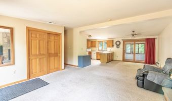 48 Elm St, Berkley, MA 02779